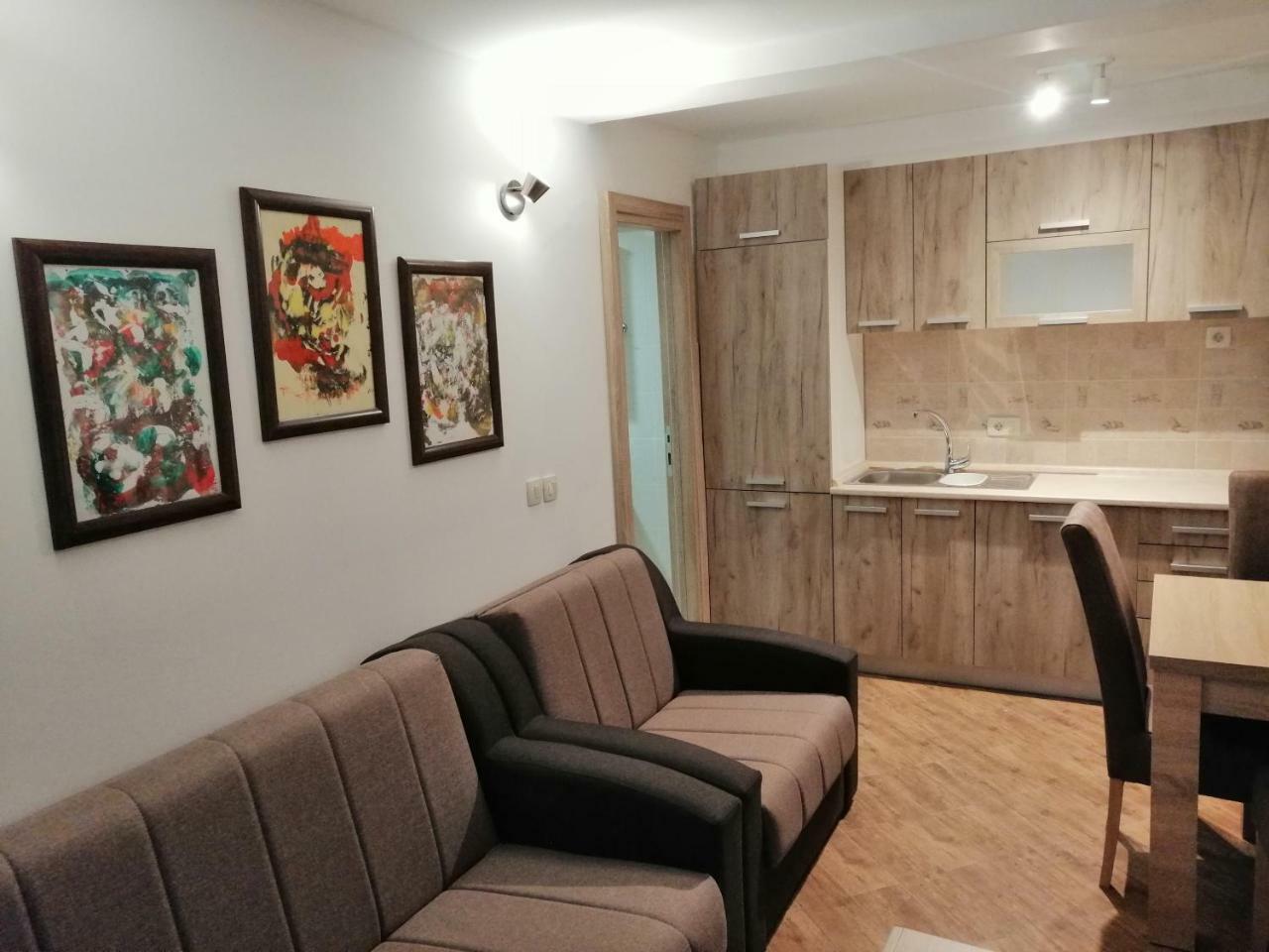 Olive Tree Apartments Tivat Exterior photo